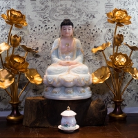 Tượng Phật A Di Đà Bột Đá Xanh Ngọc Viền Vàng Áo Rũ 42cm tĩnh tâm quán 1