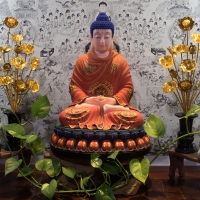 Tượng Phật Thích Ca Đài Loan Y Áo Vẽ Gấm Tóc Xanh 40cm 1