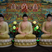 Tượng Tam Thế Phật Đá Khoáng Ngồi 50cm1