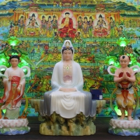 Tượng Phật Bà Quan Âm Ngồi Bệ Đá Trắng Xanh 48cm
(Tiên Đồng - Ngọc Nữ Vẽ Gấm)