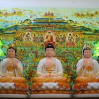 Tượng Phật Tam Thánh Ngồi Đài Sen 48cm Áo Trắng Cam